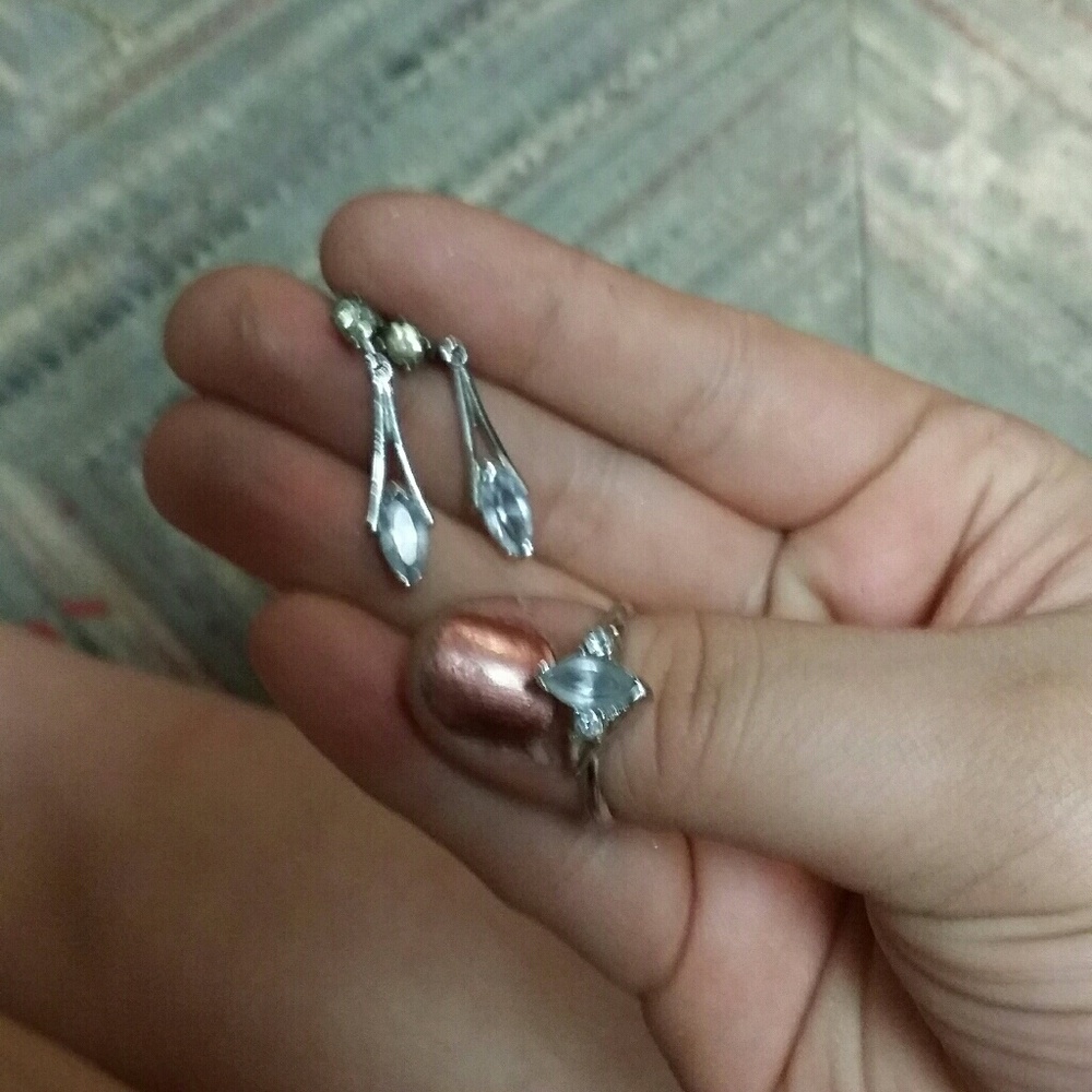 Avon earrings with matching ring